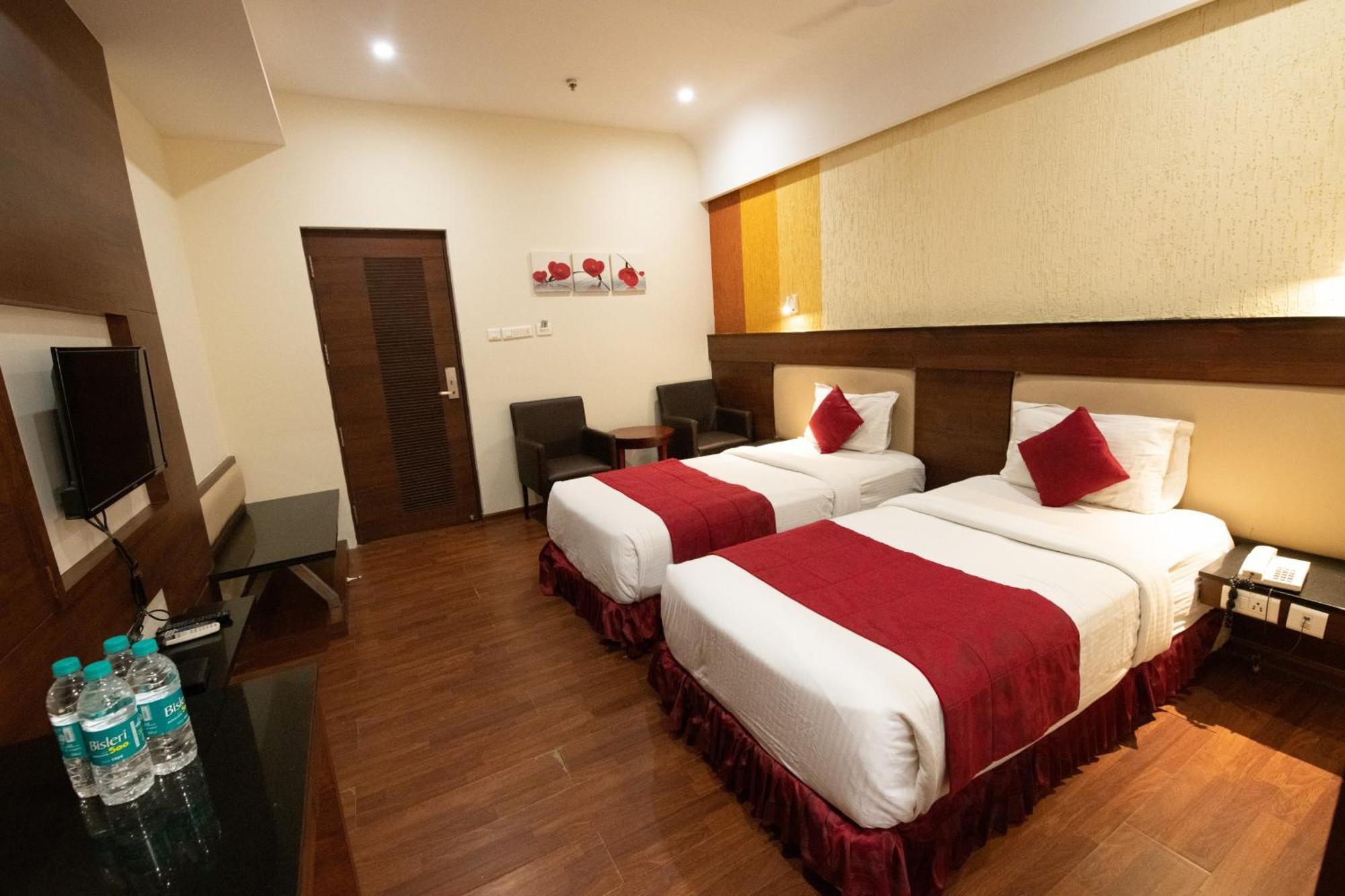 高角酒店 Tiruchirappalli 外观 照片