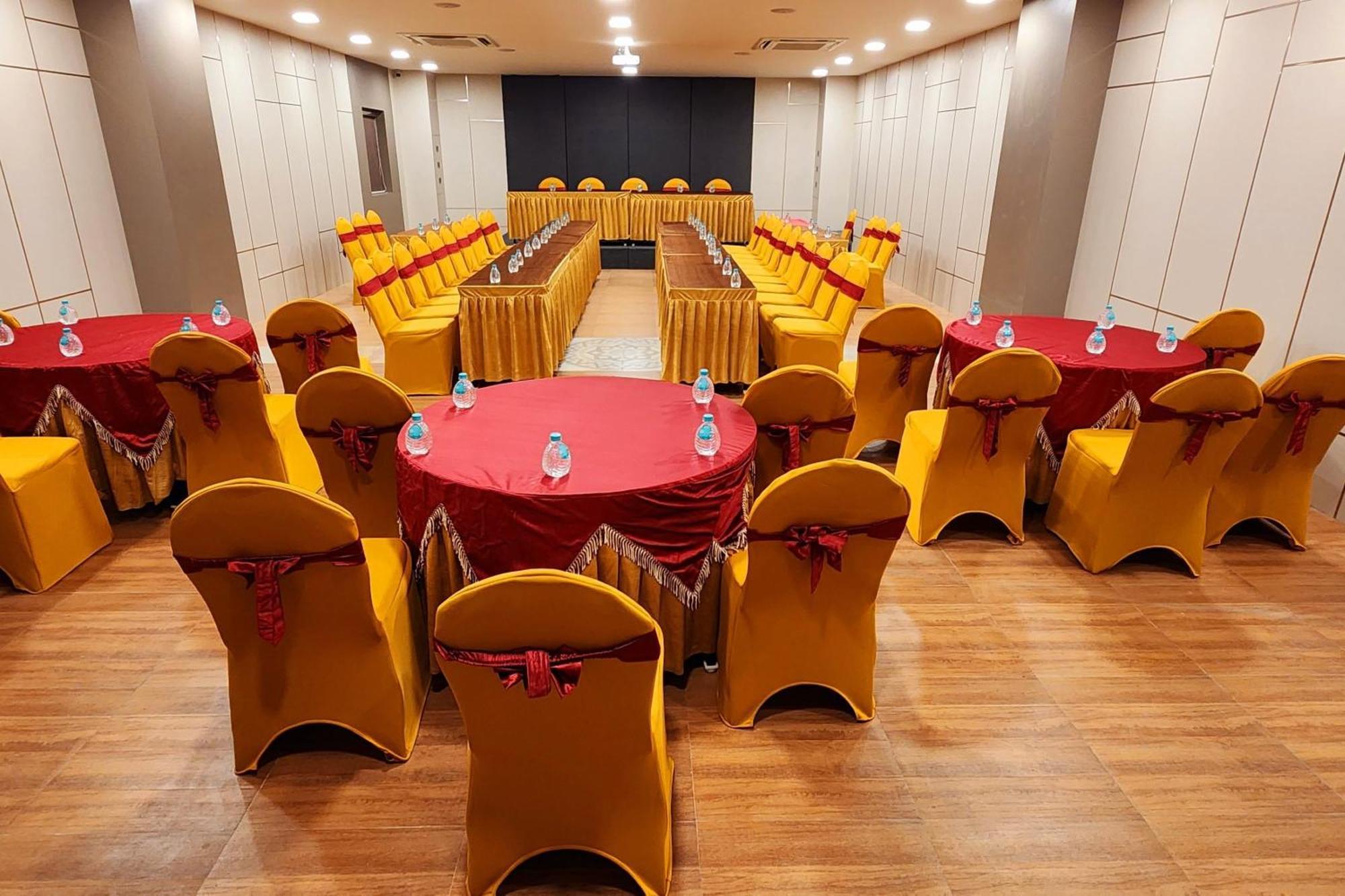 高角酒店 Tiruchirappalli 外观 照片